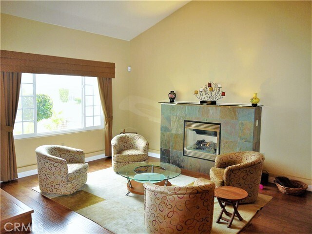 Building Photo - 25 Bennington