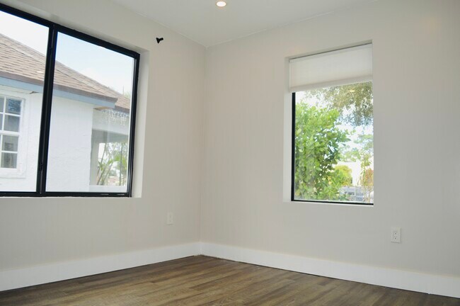 Building Photo - 1866 NW 47th St