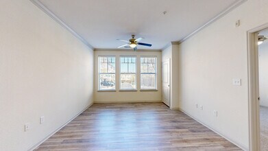 Interior Photo - The Enclave at Potomac Club