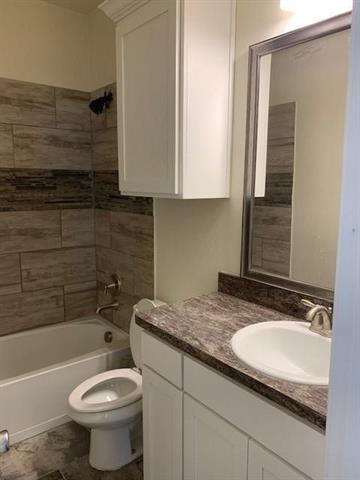 Foto del edificio - 2550 Eugene St