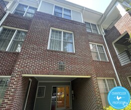 Building Photo - 701 Copperline Dr