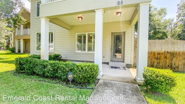 Foto del edificio - 3 br, 2.5 bath House - 88 Yacht club