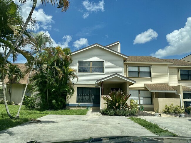 Foto del edificio - 1602 Montauk Dr