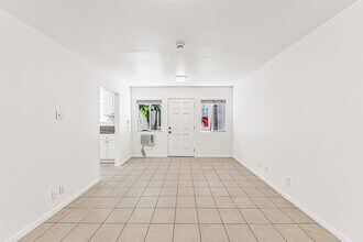 Building Photo - 67 Alamitos Ave