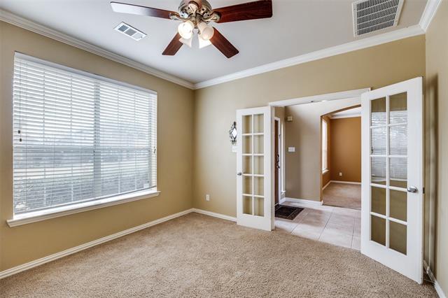 Foto del edificio - 917 Ozark Dr