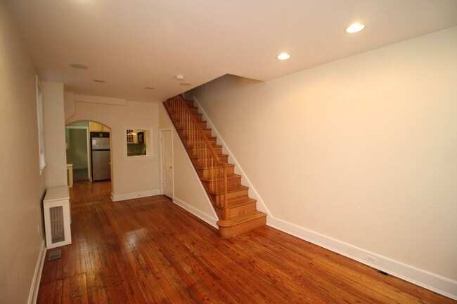 Building Photo - Exceptional Upper Fells 2bd/2ba End Rowhome w/ CAC & Rooftop Deck!--Available 7/15