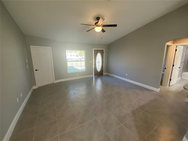 Building Photo - 15941 SE 89th Terrace