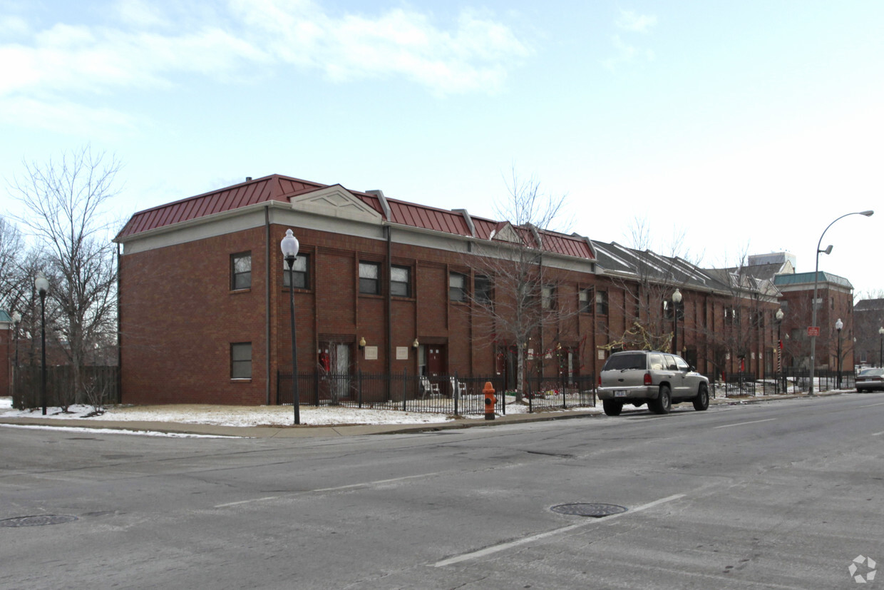 Building Photo - City View Park Apartments