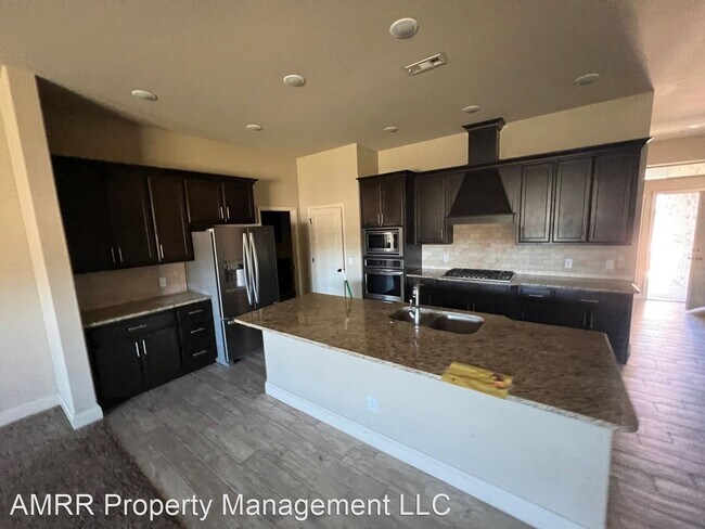 Building Photo - 4 br, 3 bath House - 501 Anita Drive