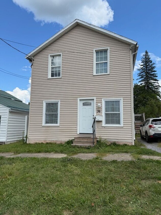 Primary Photo - Beautifully Remodeled Duplex in the Villag...