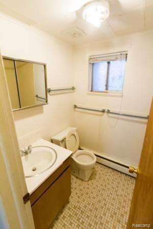 Building Photo - 921 Mary St