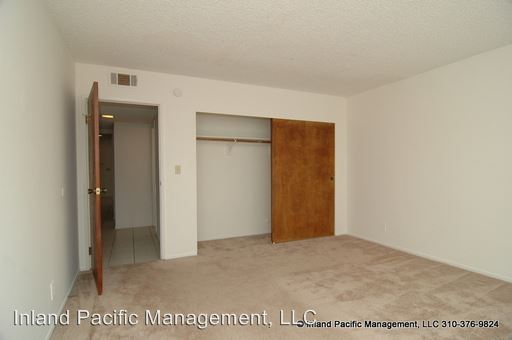 Building Photo - 626 E Holly Ave