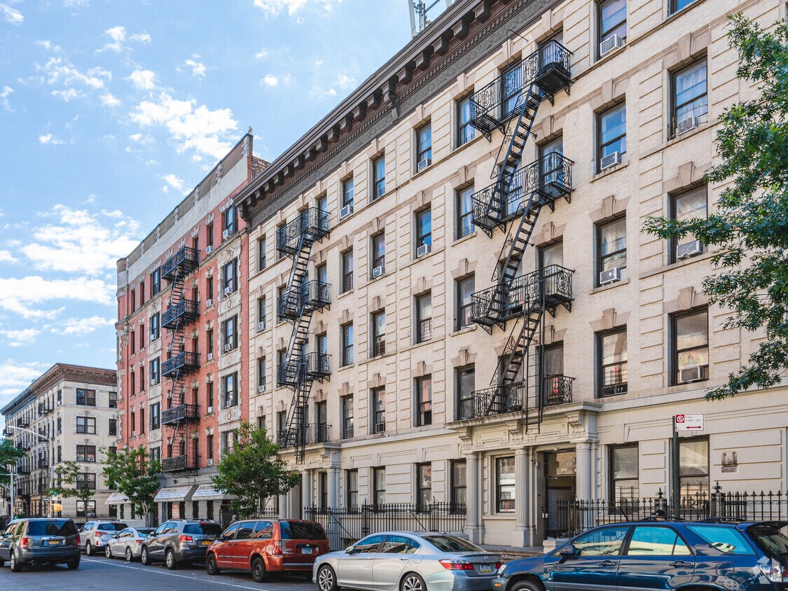 Primary Photo - 125 Wadsworth Ave