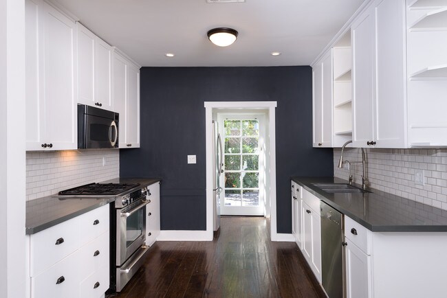 Foto del edificio - 1109 Arizona Ave