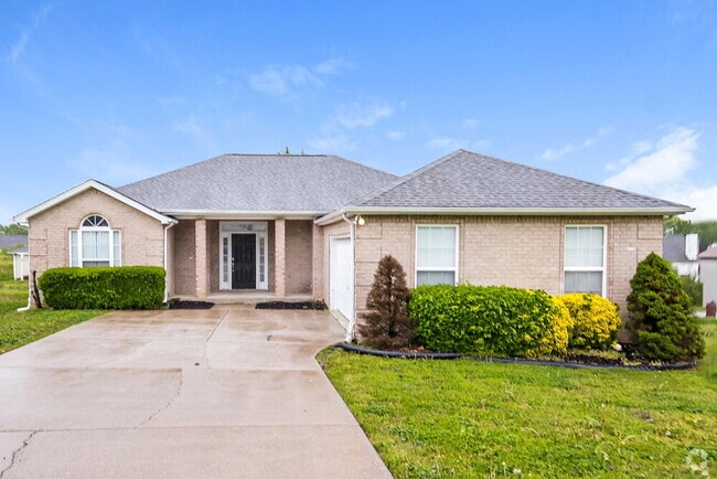 Building Photo - 817 Carmen Way