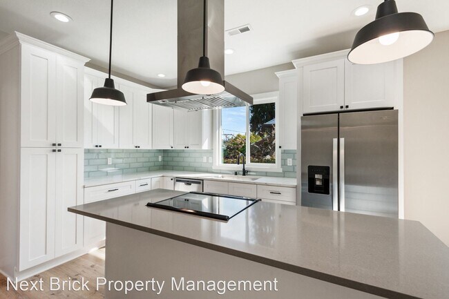 Foto del edificio - 3 br, 1.5 bath House - 3230 S. Ferdinand St.