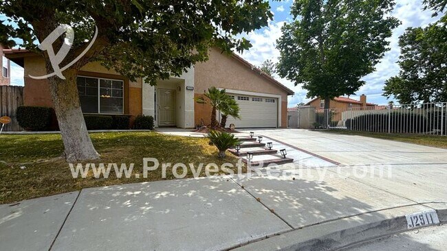 Foto del edificio - 12511 Townhill Ct