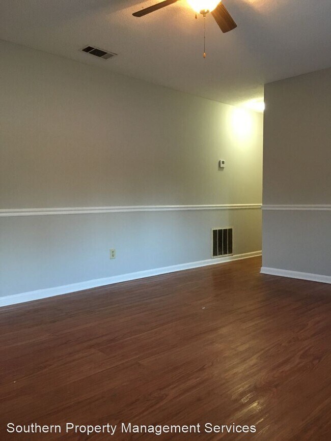 Foto del edificio - 3 br, 2 bath House - 106 Prince Way