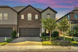 Building Photo - 3908 Lucan Ln