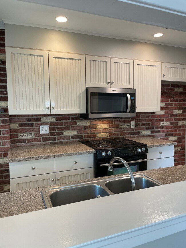 Cocina - 30 S Muhlenberg St