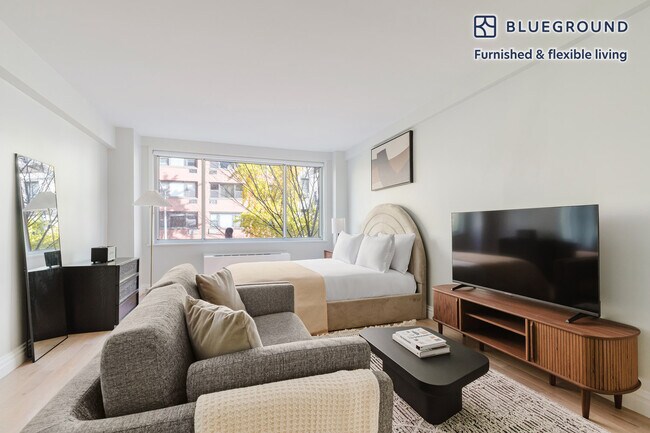 Foto del edificio - 340 E 51st St