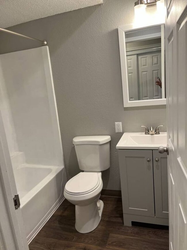 Interior Photo - Renata View Apartments