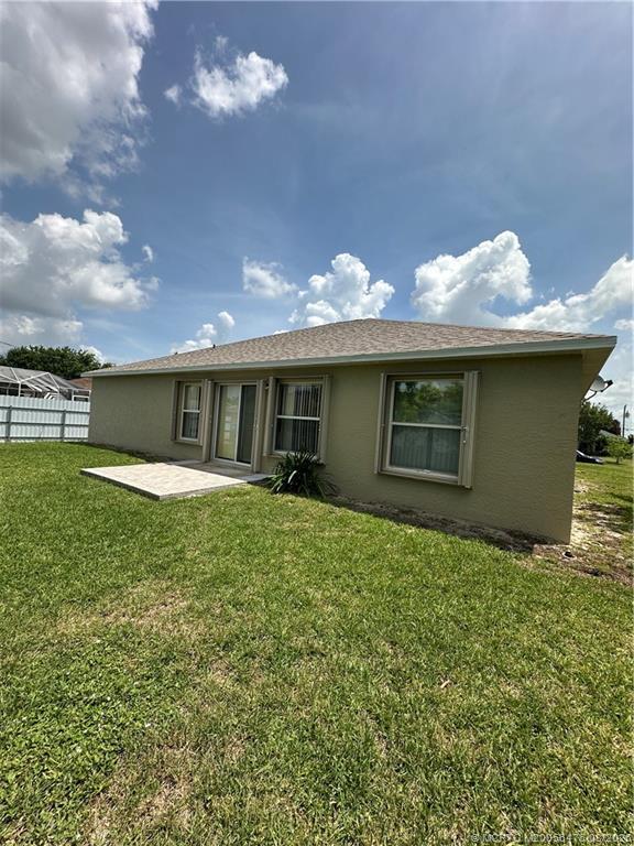 Foto del edificio - 1762 SW Finch Ln