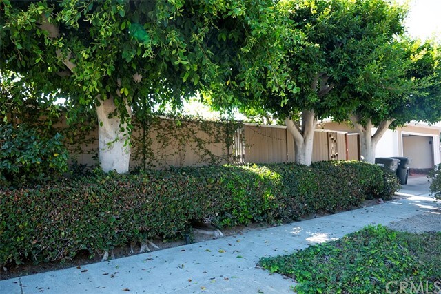 Building Photo - 4539 Fairfield Dr