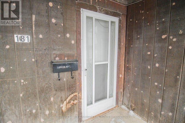 Building Photo - 181 Welland St