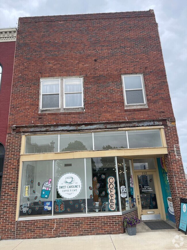 Building Photo - 112 S Washington St