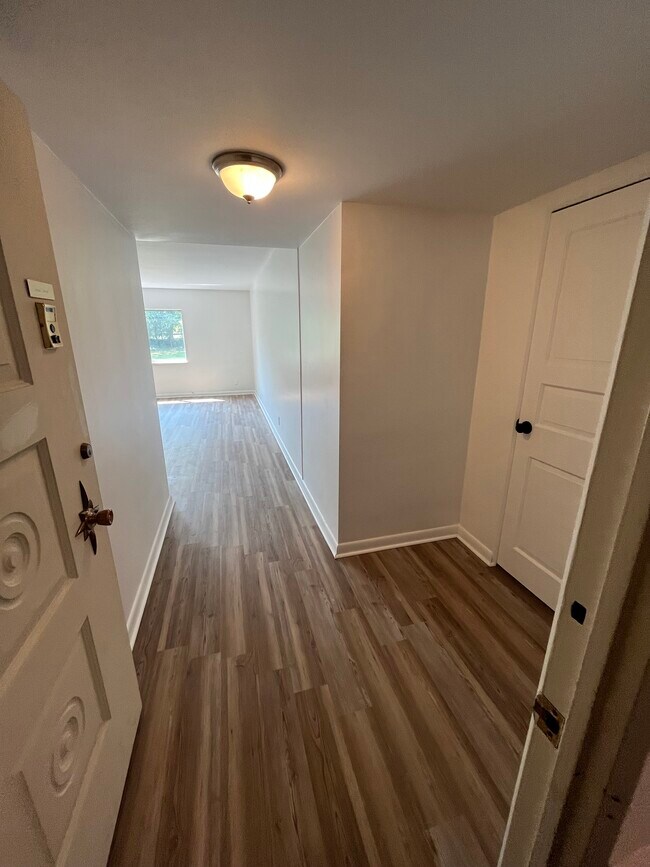 Entrance with coat closet - The Edgewater - 55+ Community