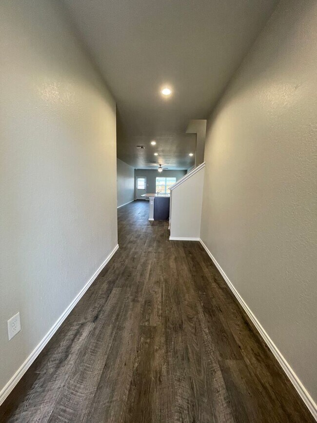 Foto del edificio - *Valentine's Day Special* | Four Bedroom |...