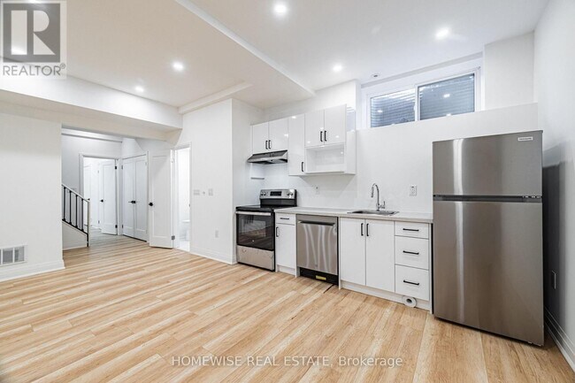 Photo du bâtiment - 11 Craig Crescent