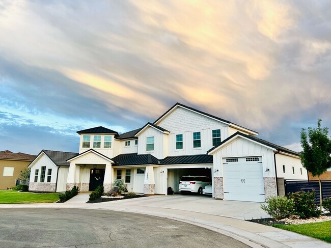 Building Photo - 3685 W 2510 S