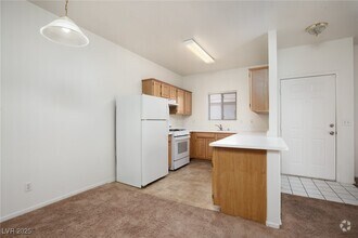 Building Photo - 5655 E Sahara Ave