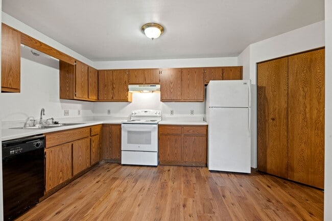 Foto del edificio - Weston Pines Apartments