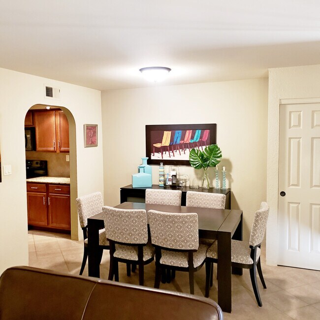 Foto del edificio - Furnished Scottsdale One Bedroom Condo For...