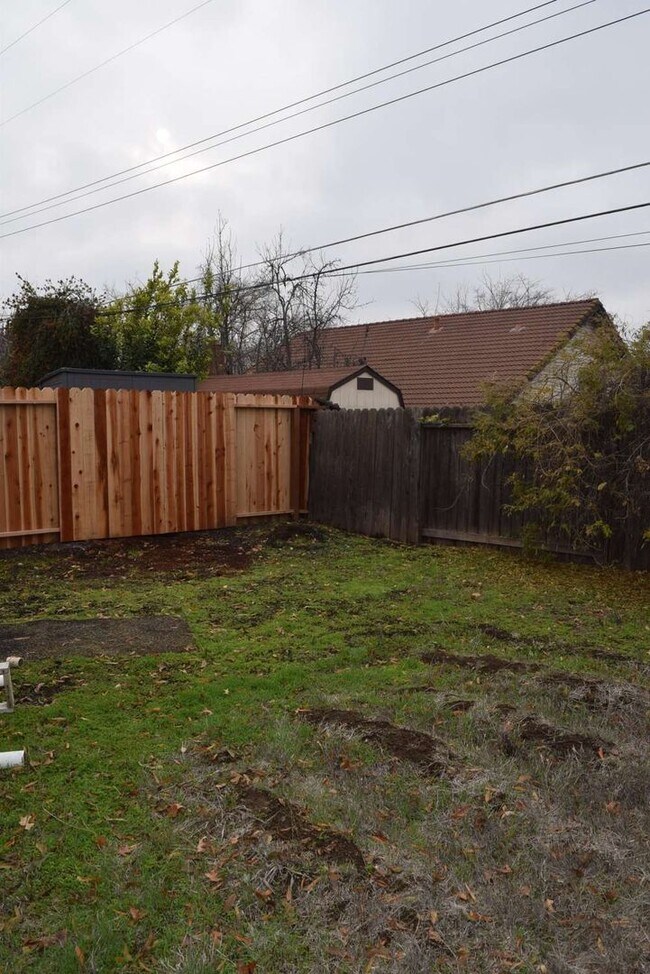 Building Photo - 7135 Cobalt Way