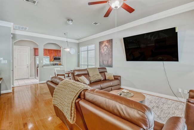 Foto del edificio - 9113 Creekstone Lake Dr