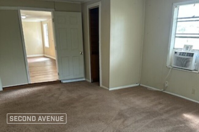 Foto del edificio - 1837 Church Ave NW
