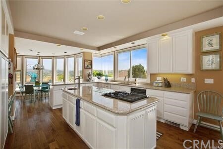 Foto del edificio - 27391 Silver Creek Dr