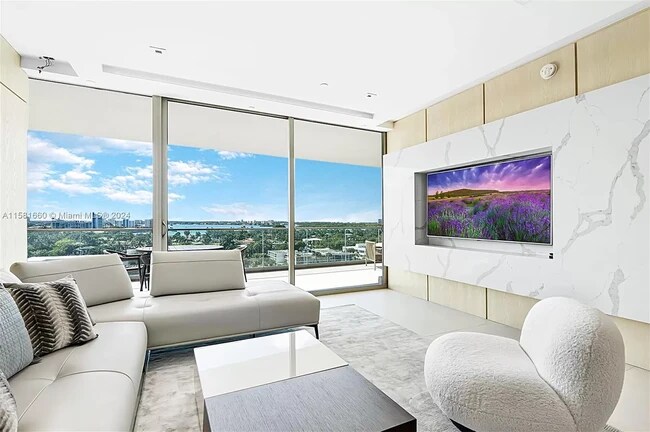 Building Photo - 10201 Collins Ave