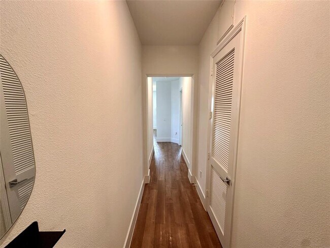 Foto del edificio - 1508 Blodgett St