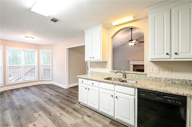 Building Photo - 230 Ocean Liner Dr