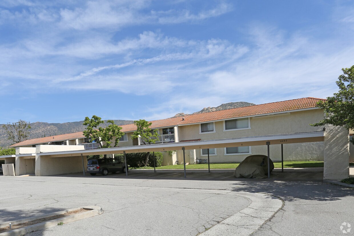 Foto principal - 6459 Dowel Dr