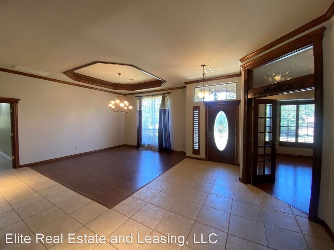 Primary Photo - 4 br, 3.5 bath House - 16804 BRADBURY CIRCLE