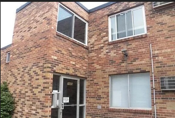 Foto del edificio - 2443 Ferguson Rd