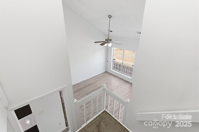 Foto del edificio - 6113 Windsor Gate Ln