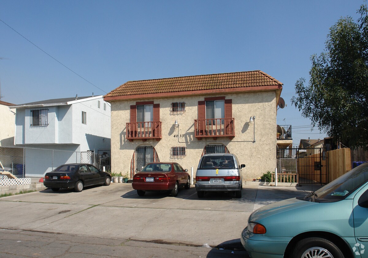 Primary Photo - 4033 47th St