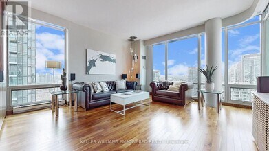 Building Photo - 81 Navy Wharf Ct
